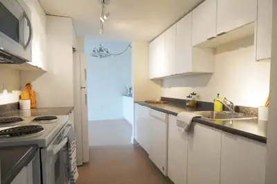 Beautiful newly renovated 2 bedroom for November 1st! You cant beat this location! Quinpool Tower is...