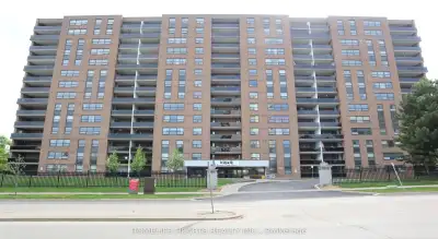 Price: $479,900 / $1,821/mo Welcome To This Large END UNIT Condo In A Great Friendly Neighborhood Wi...