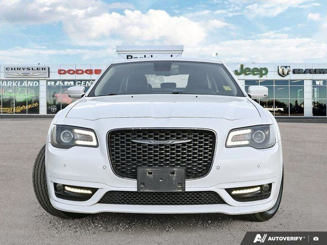 2022 Chrysler 300 300 Touring L AWD Nav Capable Heated Leather in Cars & Trucks in St. Albert - Image 2