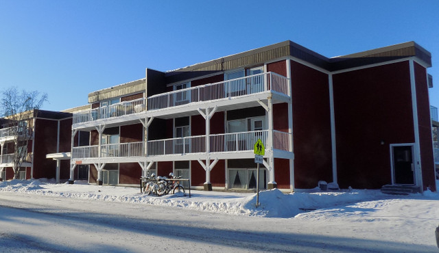 Sunridge Apartments - 3 Bedroom 1 Bath Apartment for Rent in Long Term Rentals in Yellowknife