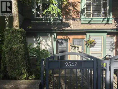 Ground entrance townhouse at UBC. This 2 beds & 2 full baths unit features hardwood flooring on main...