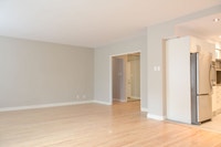 Semi-renovated Akelius two bedroom apartment for rent. Located near Sherbrooke in the Downtown - McG... (image 4)