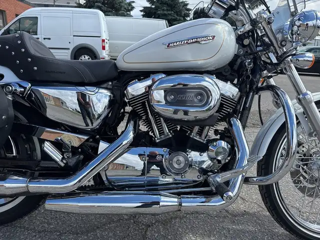 2008 Harley-Davidson Sportster ~ SADDLEMAN SEAT ~ XL1200 ~ CLEAN in Street, Cruisers & Choppers in City of Toronto - Image 11