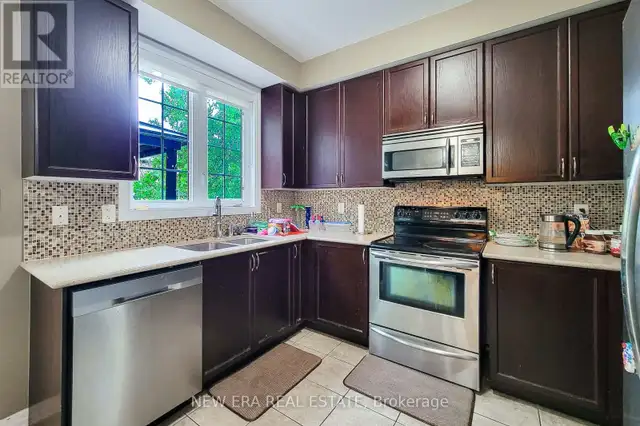 128 MONTREAL CIRCLE Hamilton (Winona Park), Ontario in Houses for Sale in Hamilton - Image 22