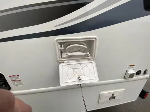 2022 Adventurer LP Class C Adventurer 23RB in RVs & Motorhomes in Kamloops - Image 14