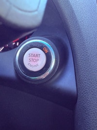 WE ARE OPEN 7 DAYS A WEEK !! FREE 2 YEAR DEALER GUARANTY INCLUDED. 24 MONTHS/20000KM WHICHEVER COMES... (image 9)
