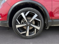 Accident Free! | Intelligent All-Wheel Drive | Push-Button Start | Heated Front Seats | Dual-Zone Au... (image 8)