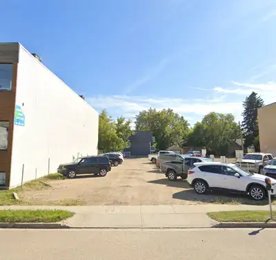 4815  47 Street - Commercial Space Apartment for Rent