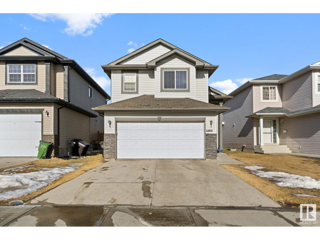 4606 164 AV NW Edmonton, Alberta in Houses for Sale in Edmonton