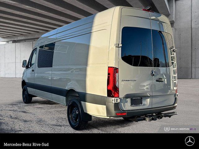 2025 Mercedes-Benz Sprinter 2500 170 Wheelbase High Roof AWD dans Autos et camions  à Longueuil/Rive Sud - Image 3