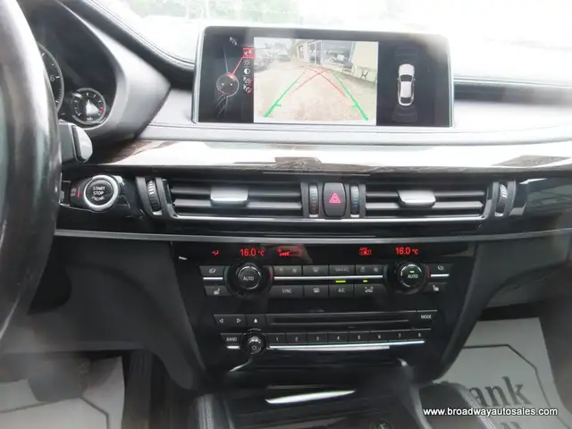 2016 BMW X6 LOADED ALL-WHEEL-DRIVE 5 PASSENGER 3.0L - V6.. NAVIG in Cars & Trucks in Markham / York Region - Image 15