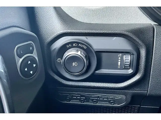 2024 Jeep Wrangler SportS 2 Dr | 12\" Screen | CarPlay | Tow Pkg in Cars & Trucks in Mississauga / Peel Region - Image 24