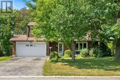 Welcome to 43 Parkglen Drive a spacious 4-bedroom, 2 full-bath + 1 half-bath single-family home in t...