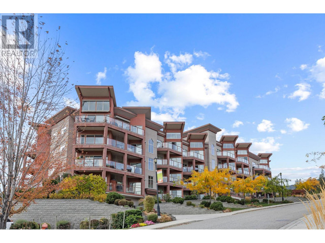 3220 Skyview Lane Unit# 301 West Kelowna, British Columbia in Houses for Sale in Penticton - Image 2