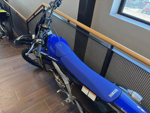 2025 Yamaha YZ 450F Monster Energy Edition in Dirt Bikes & Motocross in Saskatoon - Image 5