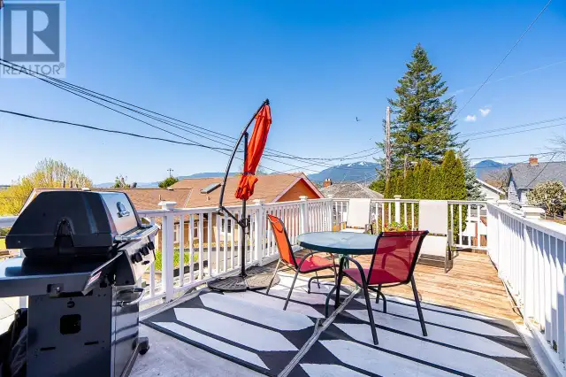 3415 DUNDAS STREET Vancouver, British Columbia in Houses for Sale in North Shore - Image 22