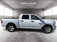 TRAILER HITCH, TRAILER SWAY CONTROL, ELECTRONIC STABILITY, HEATED DOOR MIRRORS, TILT STEERING WHEEL... (image 1)