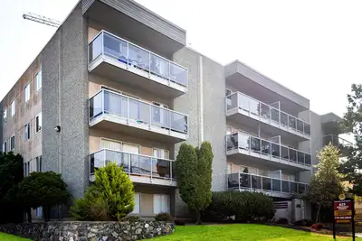 Sentinel Apartments - 2 Bedroom available at 625 Constance Avenu
