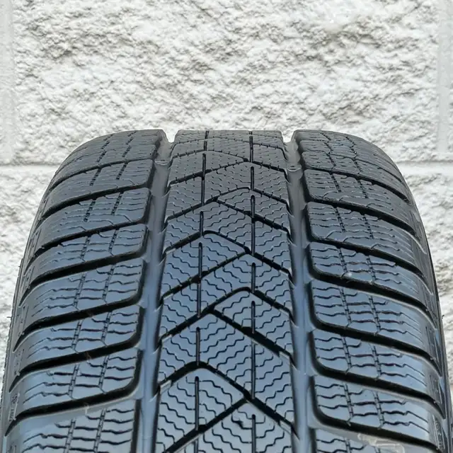 (98%) 4x BMW 2 | 3 | 4 Series 18" OEM Winter Wheels Package in Tires & Rims in City of Toronto - Image 10