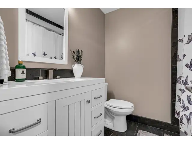 11472 85 AVENUE Delta, British Columbia in Houses for Sale in Richmond - Image 22