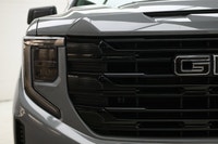 Treat yourself to the features you deserve in the well optioned, locally owned & serviced 2024 GMC S... (image 2)