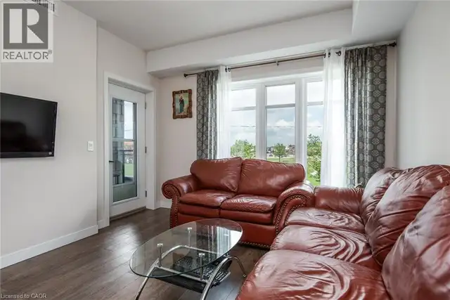 175 COMMONWEALTH Street Unit# 210 Kitchener, Ontario in Condos for Sale in Kitchener / Waterloo - Image 11