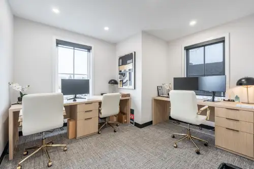 Level up your workday with a fully furnished private office at 560 Brant St in downtown Burlington....