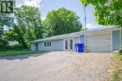 Lovely bungalow in a quiet central location in St Stephen. This two bedroom one bath home has seen m...