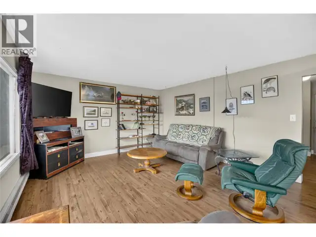 355 & 357 Gwyer Street Penticton, British Columbia in Houses for Sale in Penticton - Image 30
