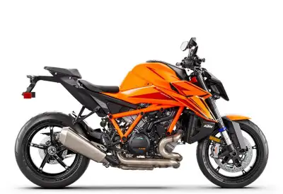 KTM : la référence autrichienne en motos haute performance. Chez Groupe Contant retrouvez toute la g...