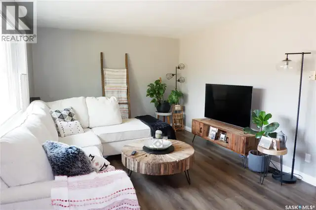 101 Empire PLACE Assiniboia, Saskatchewan in Houses for Sale in Moose Jaw - Image 9