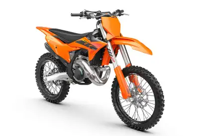 Think unbridled 2-stroke performance and youll probably see a KTM 250 SX in your minds eye. For good...