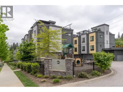 Burke Place - A private enclave of 16 boutique townhomes in sought after Burke Mountain. 5 yrs old,...