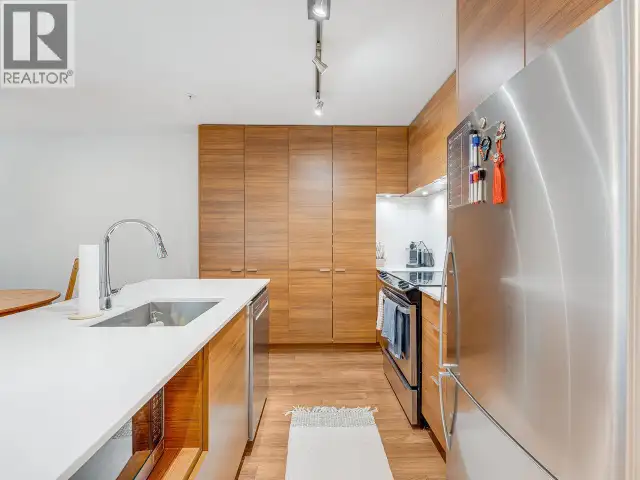 313 1677 LLOYD AVENUE North Vancouver, British Columbia in Houses for Sale in North Shore - Image 4