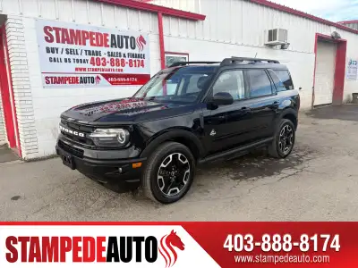 This 2022 Ford Bronco Sport Outer Banks | LEATHER | HEADED SEATS | TURBO | 4X4 | SUNROOF | BLUETOOTH...