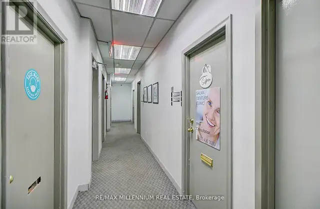 305 - 101 DUNDAS ST STREET W Whitby (Downtown Whitby), Ontario in Commercial & Office Space for Rent in Oshawa / Durham Region - Image 3