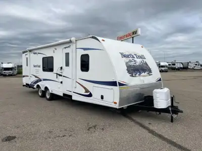 Single Slide North Trail Bunkhouse Travel Trailer by Heartland RV w/Rear Corner Double Bed w/Bunk Ab...