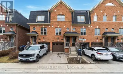 Excellent Location! Welcome to this bright and beautifully maintained 3 storey townhouse backing ont...