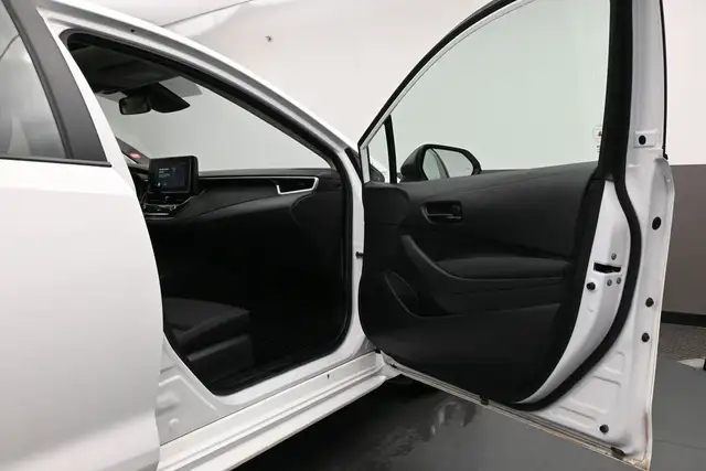 2025 Toyota Corolla LE Power Sunroof | Wireless Charging | 902-4 in Cars & Trucks in Dartmouth - Image 34