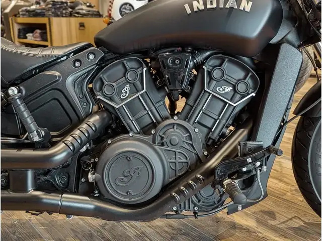 2024 Indian Motorcycle Scout Bobber Sixty ABS // Black Smoke in Street, Cruisers & Choppers in Winnipeg - Image 7