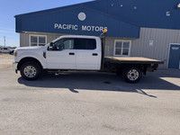 2019 Ford F-350 XLT Crew Cab 4x4 w/ Flatdeck/Bed for sale at Pacific Motors near Winnipeg, ManitobaE... (image 7)