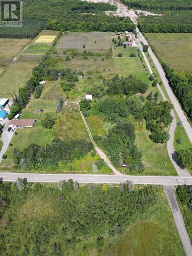 1692 Third LIN W Sault Ste. Marie, Ontario Houses for Sale Sault
