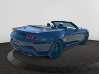 Check out this vehicle's pictures, features, options and specs, and let us know if you have any ques... (image 4)