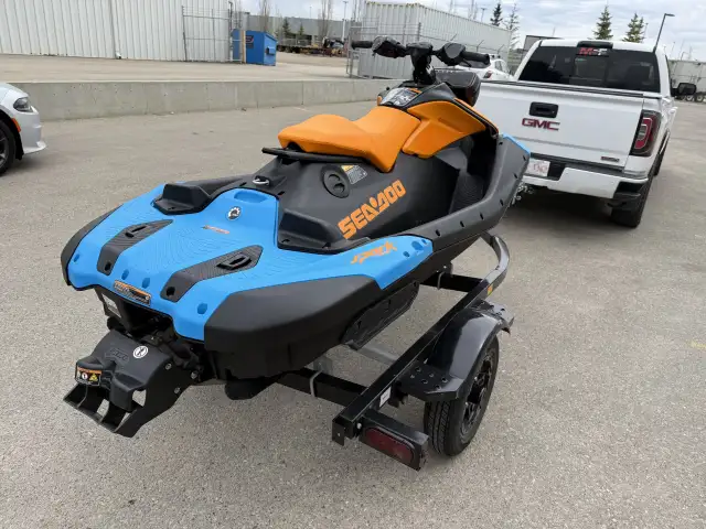 2026 SEADOO SPARK TRIXX 1UP (FINANCING AVAILABLE) in Personal Watercraft in Strathcona County - Image 7