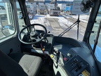 Appelez // Call Guillaume 514-404-6940 Shunter / Tracteur de cour / Yard tractor Unité 906 Kalmar Ot... (image 6)