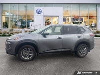 This Nissan Rogue delivers a Intercooled Turbo Regular Unleaded I-3 1.5 L/91 engine powering this Va... (image 1)