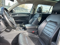 Double L Motors Ltd. FOR SALE: 2018 Volkswagen Atlas Highline Luxury, Space & Performance! Turn head... (image 9)