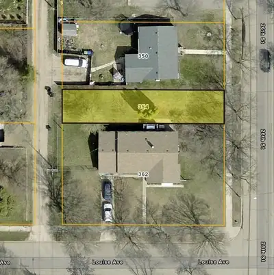 A04//Brandon/Discover the perfect opportunity to build your dream home or investment property in the...