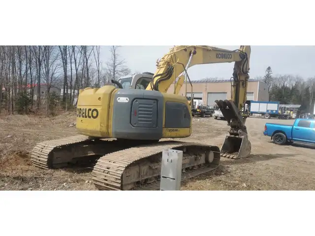 2008 Kobelco SK235SRLC-1E Excavator in Heavy Equipment in Barrie - Image 6