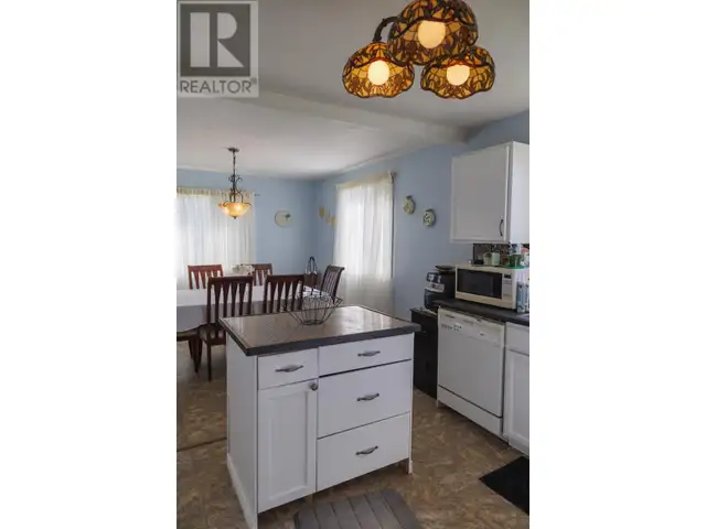 8189 LOOS ROAD McBride, British Columbia in Houses for Sale in Quesnel - Image 10